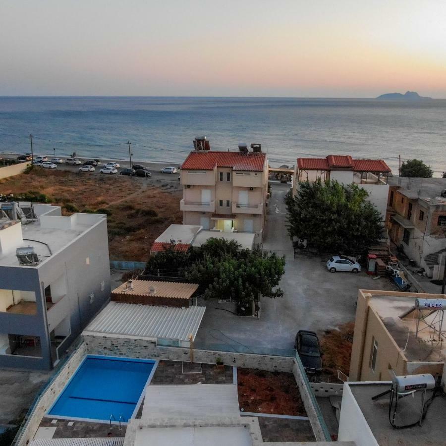 El.Ma.Ra. Luxury Villas Kokkinos Pyrgos Exterior foto
